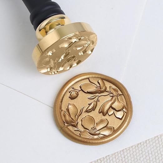 UNIQOOO Magnolia Flowers Wax Seal Stamp with Wooden Handle, Floral Botanical Theme Vintage Brass Stamp for Wedding Invitation, Gift Wrap, Envelopes, Christmas Card