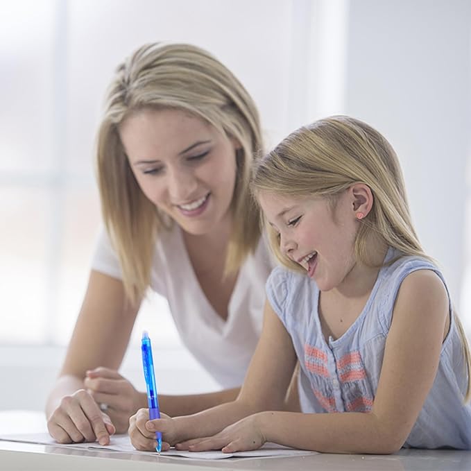 USUAL Retractable Erasable Pens 12 Colored Erasable Gel Pen 0.5mm Erasable Gel Pens Black Make Mistakes Disappear Smooth Writing Pen Office Back-to-School Supplies (12 Pcs-6 Colors)