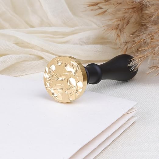 UNIQOOO Magnolia Flowers Wax Seal Stamp with Wooden Handle, Floral Botanical Theme Vintage Brass Stamp for Wedding Invitation, Gift Wrap, Envelopes, Christmas Card