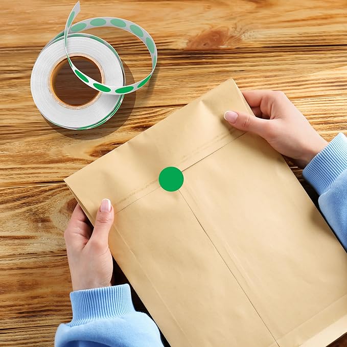 ‎‎WANSTE 10Rolls 10000PCS 0.75 Inch Small Green Sticky Tags, Permanent Sticky Dot Color Code Labels in Dispenser Box,Circle Blank Labels Total for Documents, Inventory,Calendars, CDs,Garage Sales
