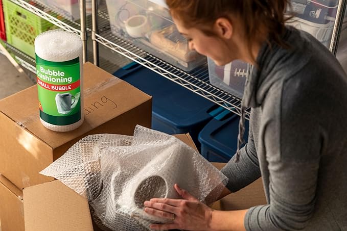 Duck Brand Bubble Wrap Original Protective Packaging, 12 Inches Wide x 30-Feet Long, Single Roll (393251), Clear